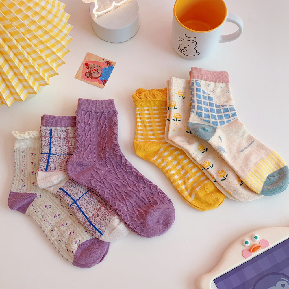 Vớ ống Nhật Bản thời trang thu đông dễ phối trang phục | BigBuy360 - bigbuy360.vn