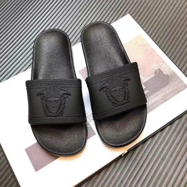 Dép Nam mặt người