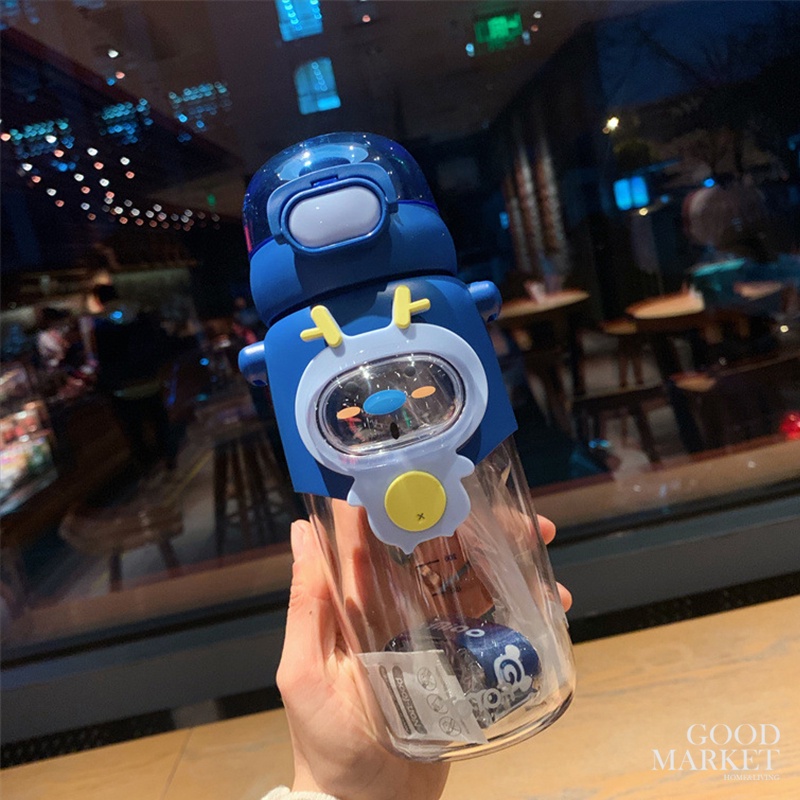 Bình Nước Nhựa Cao Cấp 600ml Có Ống Hút Và Dây Đeo Họa Tiết Hoạt Hình Cho Bé