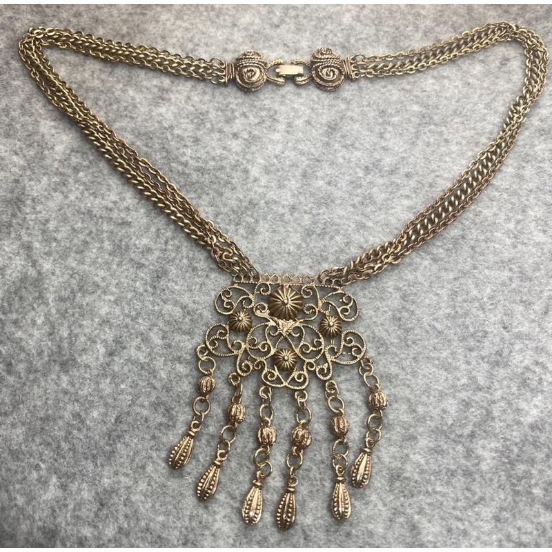 Dây chuyền vintage