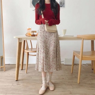 SET ÁO TAY DÀI ĐỎ ĐÔ + CHÂN VÁY HOA NHÍ