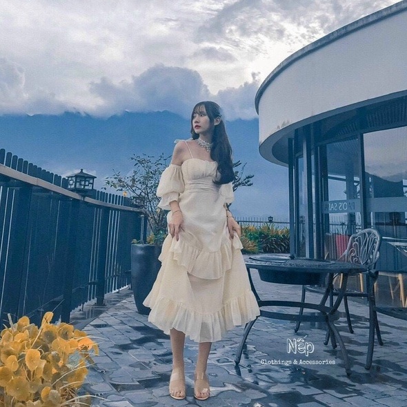 Đầm Nơ Cúp Ngực Viền Bèo Trễ Vai | BigBuy360 - bigbuy360.vn