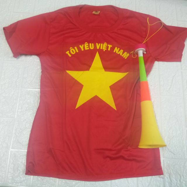 Combo còi và Áo cổ động đội tuyển việt nam tặng kèm sticker dán mặt