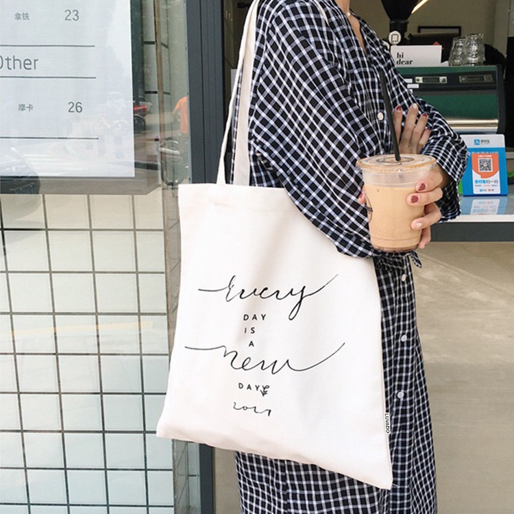 Túi tote vải đeo chéo canvas bag giá rẻ đẹp đi học LUVADO TX768