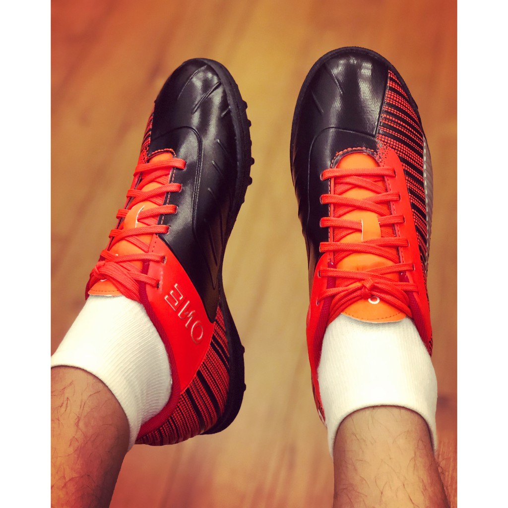Giày Đá Bóng P.U.M.A ONE "Orange/Black" Ráp Đế Chính Hãng