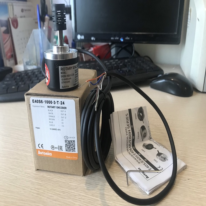 Bộ mã hóa vòng quay Encoder E40S6-1000-3-T-24