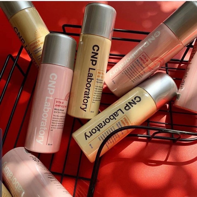 Xịt khoáng huyết thanh keo ong CNP | BigBuy360 - bigbuy360.vn