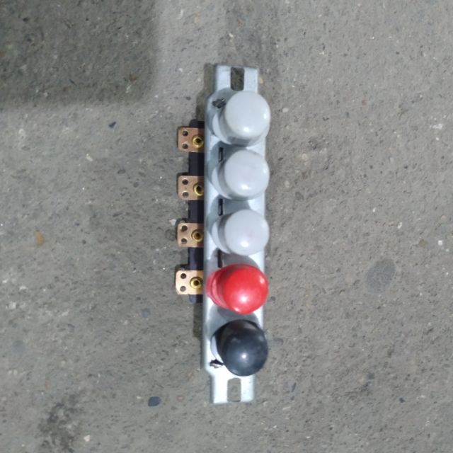 Công tắc quạt 5 số tròn