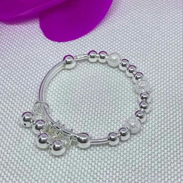 Vòng tay bạc ta nguyên chất dành riêng cho các bé