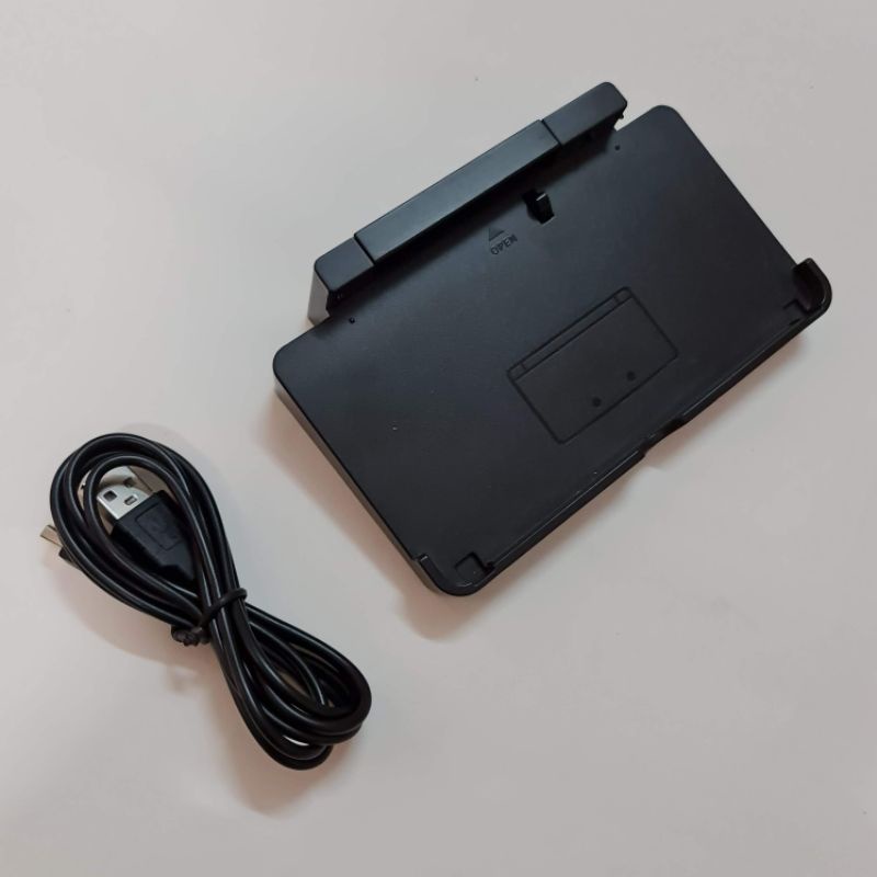 Dây sạc kèm đế sạc máy chơi game Old 3ds