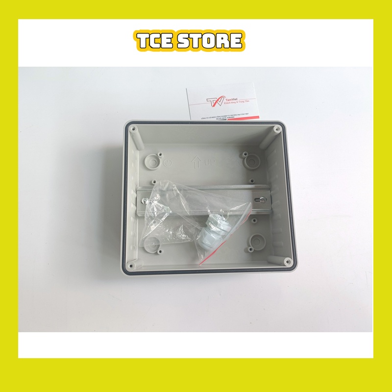 Hộp nhựa đựng aptomat ngoài trời 8 CB tép chống giật có nắp che cao cấp