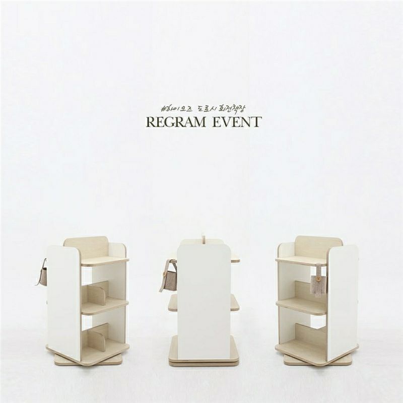 Giá sách gỗ đế xoay