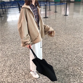 Áo khoác dù form rộng