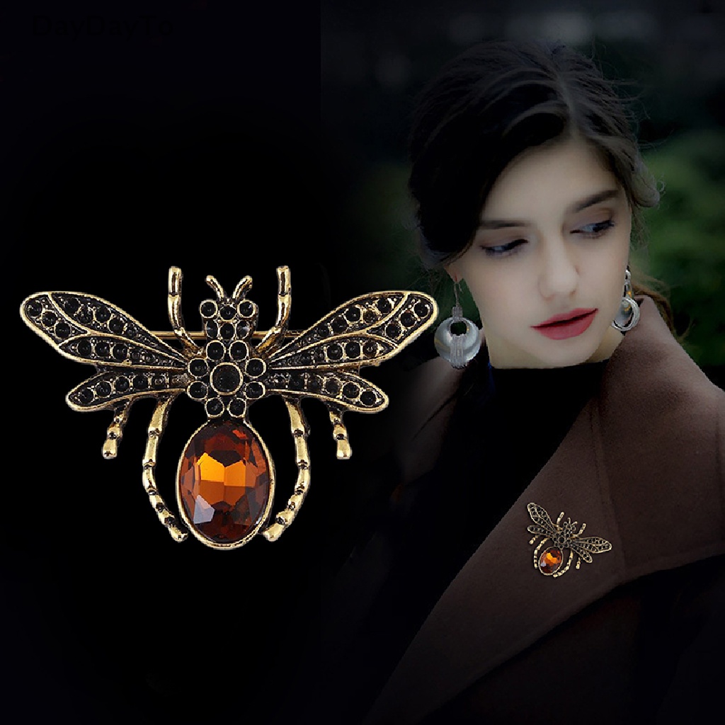 DayDayTo Retro Diamond Dragonfly Brooch For Women Men Party Clothes Brooch Pin Gifts .