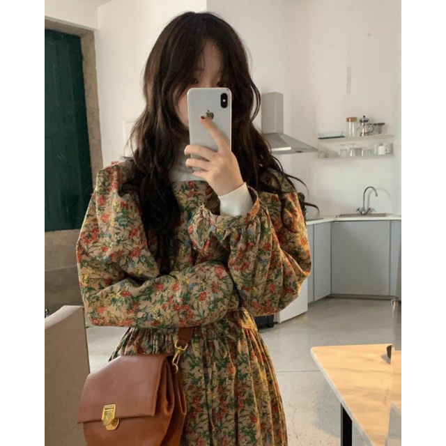 Váy hoa nhí ulzzang dài tay cổ vuông kèm ảnh thật