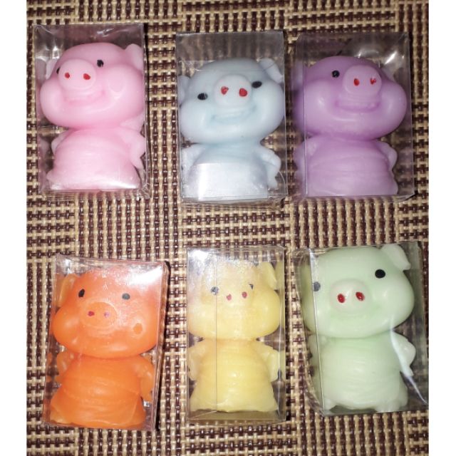 Một mô hình Silicon Mochi mềm dẻo chú Heo rất đẹp