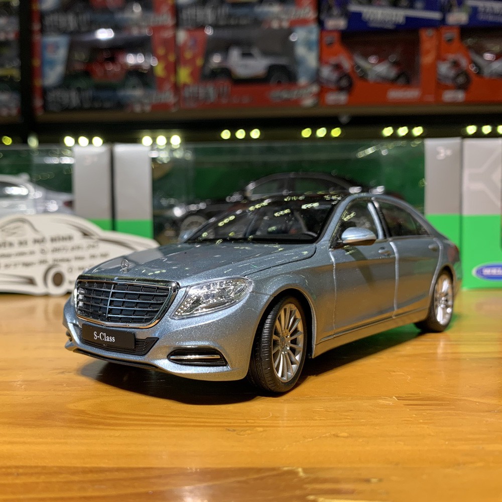 Xe mô hình trưng bày Mercedes-Benz S500 Welly FX tỉ lệ 1:24 màu xanh