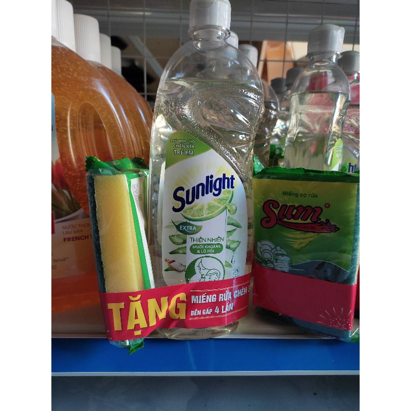 Nước rửa chén bát Sunlight Thiên Nhiên Muối Khoáng&Lô Hội 750g/ trà xanh 750g