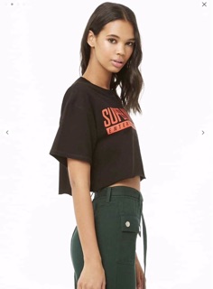 Áo crop f21