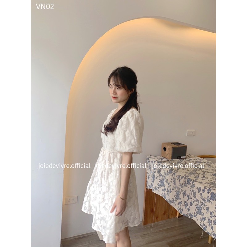 Váy baby doll hoa chìm thắt nơ lưng | BigBuy360 - bigbuy360.vn