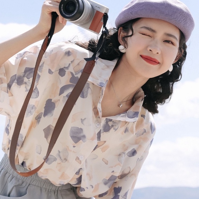 Áo Sơ Mi Voan Hoa Ngắn Tay Dáng Rộng Xinh Xắn Dành Cho Nữ