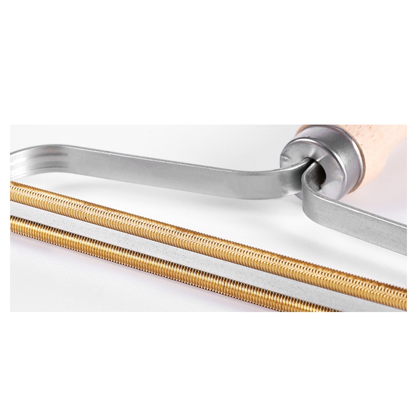 Dụng cụ loại bỏ lông xù trên quần áo tiện lợi