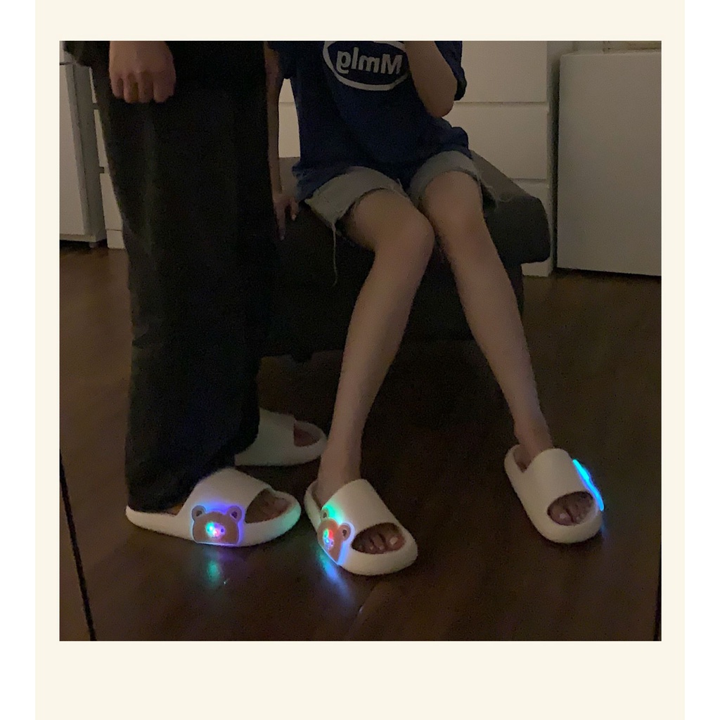 Dép Quai Ngang Đế Dày Bằng Xốp eva dép phát sáng cho nữ Dạ Quang Hình Gấu Dễ Thương Thời Trang Mùa Hè Dành Cho Bạn Nữ Mang Trong Nhà Sinh Viên drag