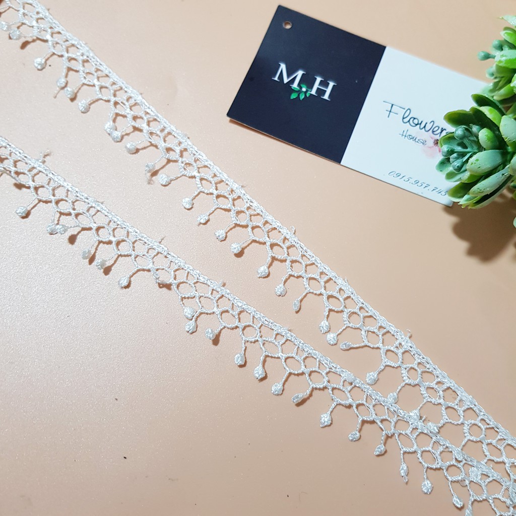 RC13 Cuộn 25 mét dây ren thêu họa tiết dùng làm ren viền may đồ và trang trí Maihoaflower