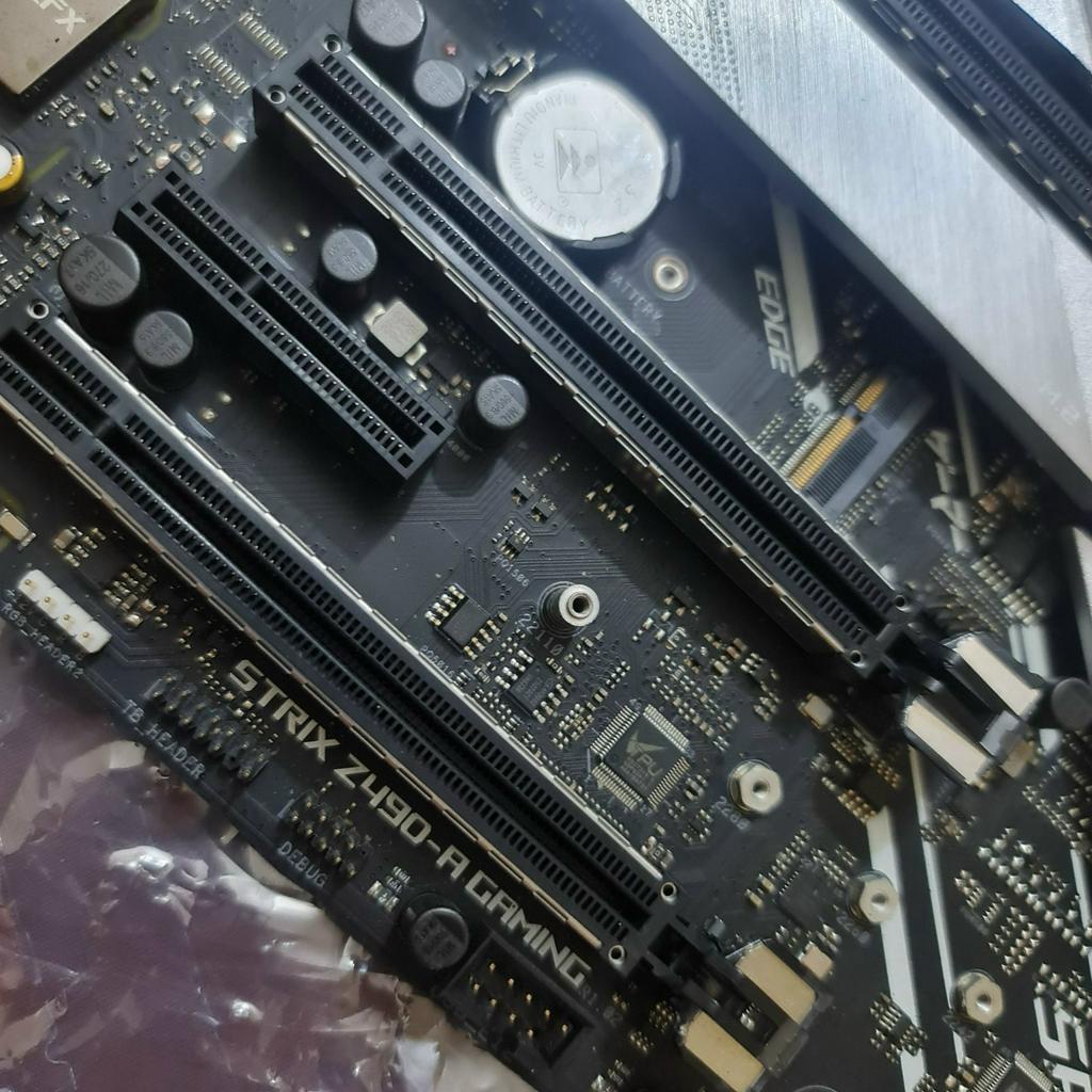 Mainboard Asus Rog Strix Z490-A Gaming - Bo mạch chủ Asus Rog Strix Z490-A Gaming