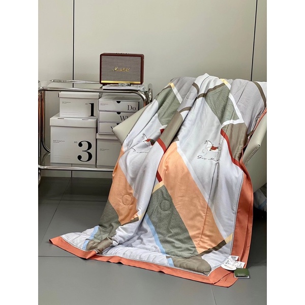 CHĂN HÈ TENCEL TƠ TẰM CAO CẤP KÍCH THƯỚC 2m*2,3m