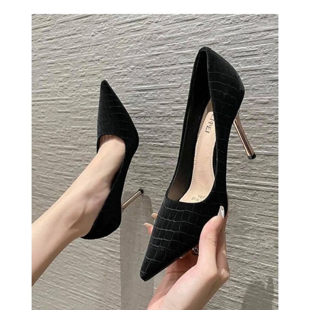 Giày cao gót sang chảnh