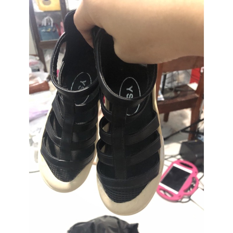 giày sandal