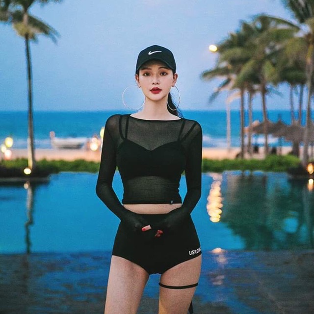 [BKN252] &lt;HÀN&gt; SET BIKINI 3 MÓN ĐEN USRONNIE KÈM ÁO DÀI TAY KIỂU HÀN (CÓ GỌNG) (CẠP CAO)