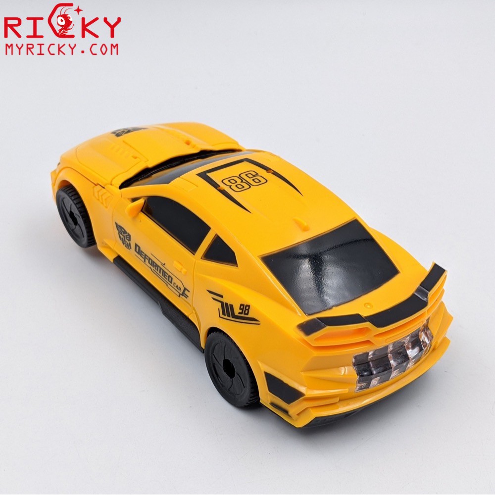 Đồ chơi ô tô biến hình robot