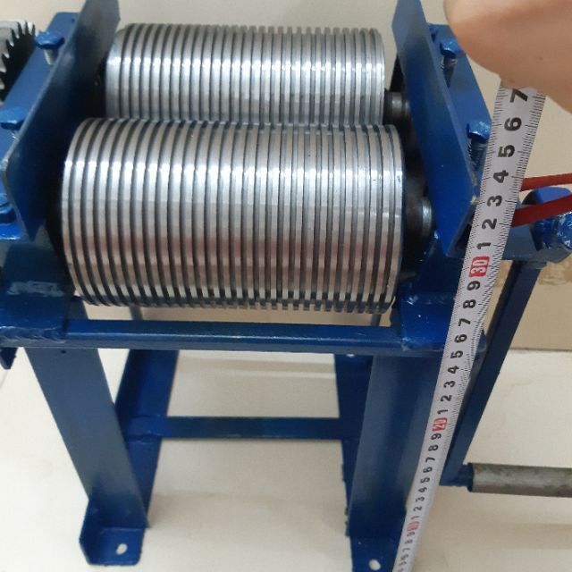 MÁY THÁI BÌ DA HEO MỘC NHĨ CỠ SỢI 1.8mm nhận làm cỡ sợi theo yêu cầu