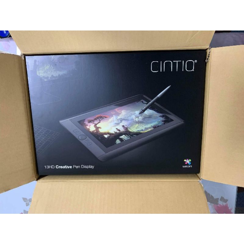 Wacom Cintiq 13HD DTK1301/K0 -CX Qua sử dụng