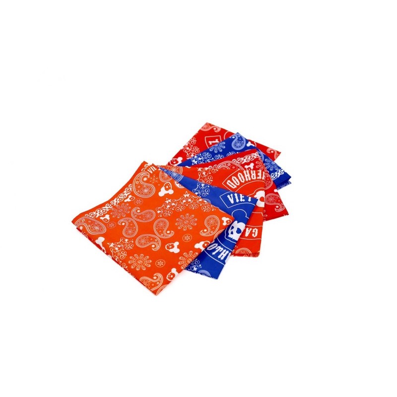 Khăn Bandanas màu đỏ chính hãng VIETGANGZ phối đồ streetstyle