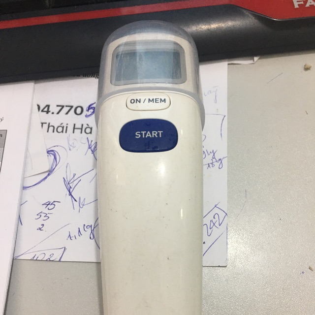 Nhiệt kế Omrom-MC720