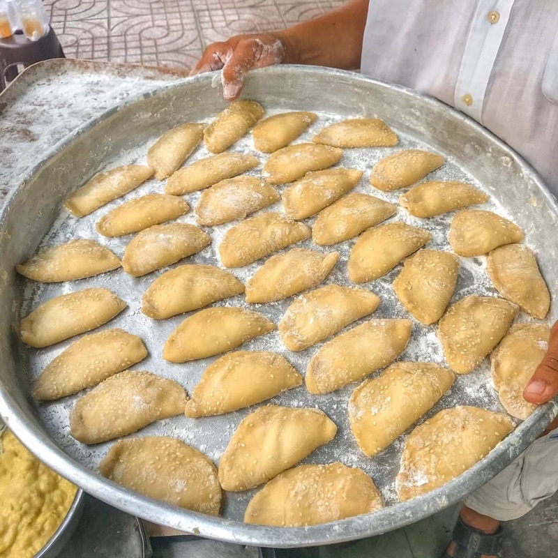 Bánh Tiêu Sầu Riêng Người Hoa