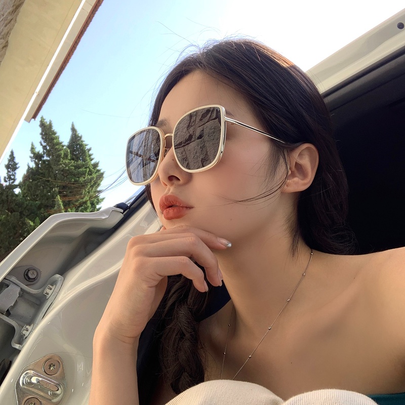 Kính mát Ahellogirl chống tia UV màu trắng đen phong cách Hàn Quốc cho nữ