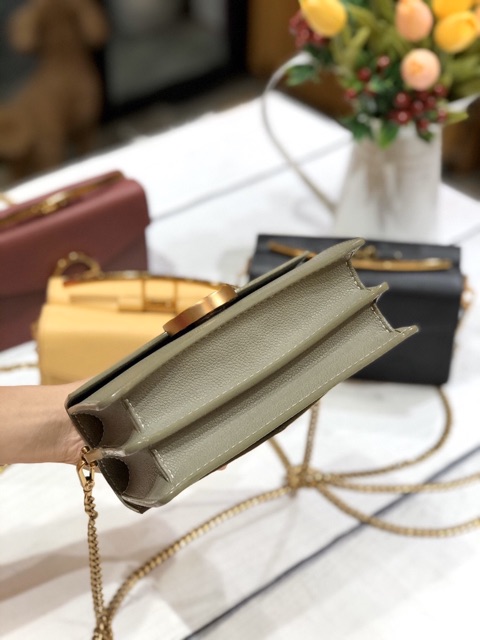 😍 TÚICNK STONE EMBELLISHED SHOULDER BAG 😍 ck2-20680744