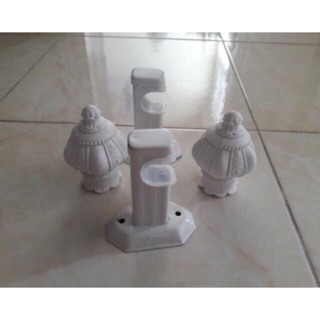 Trụ đỡ và đầu bịt thanh treo rèm