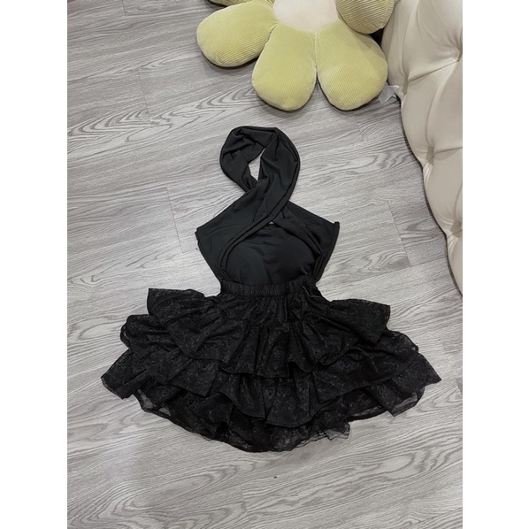 Set hot girl áo chéo cổ cv ren