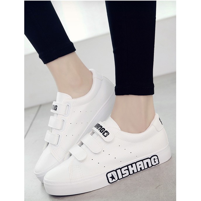 Giày sneaker nữ