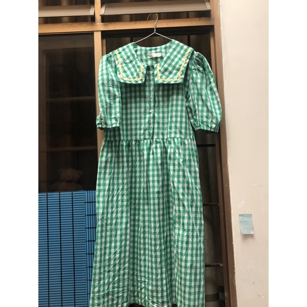 Đầm babydoll caro xanh lá cavangclothing