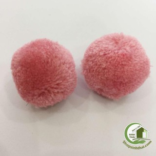 Ba cục bông len màu hồng