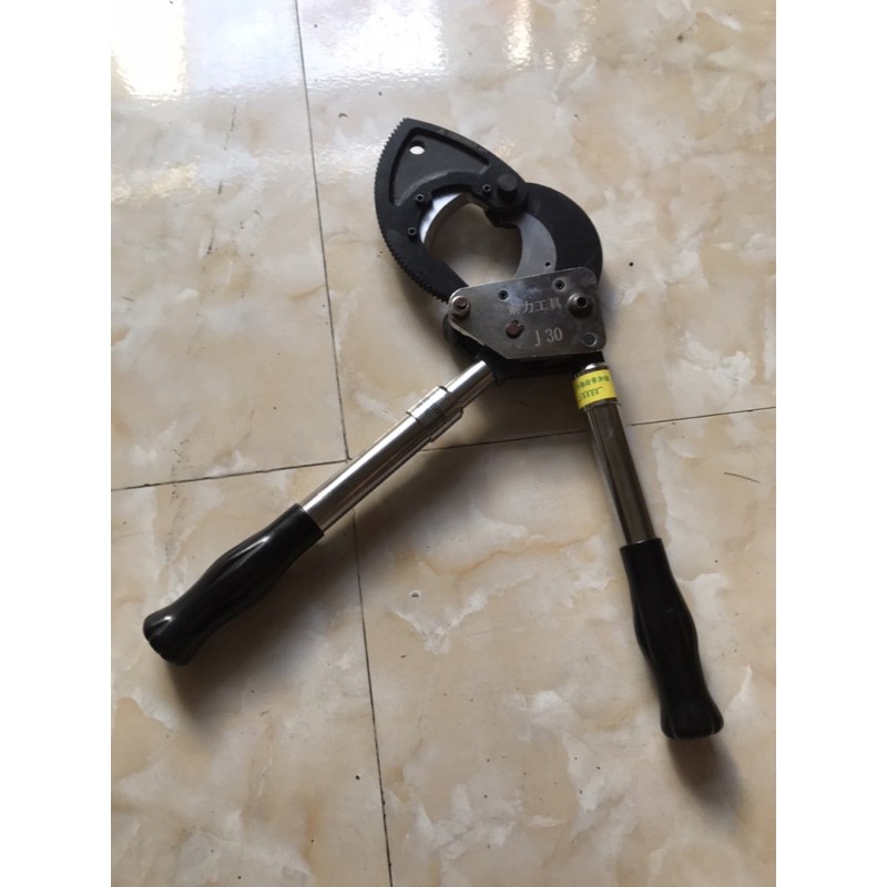 Kiềm cắt cáp nhông j30 cắt được lõi thép