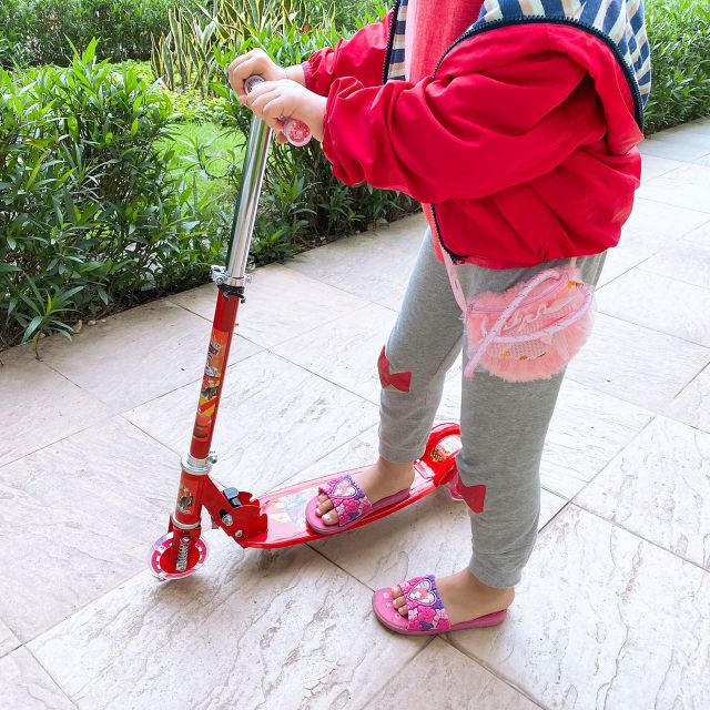 Xe Scooter cỡ to có lò xo giảm sóc, chuông, bánh phát sáng [Ảnh, clip thật 100%]