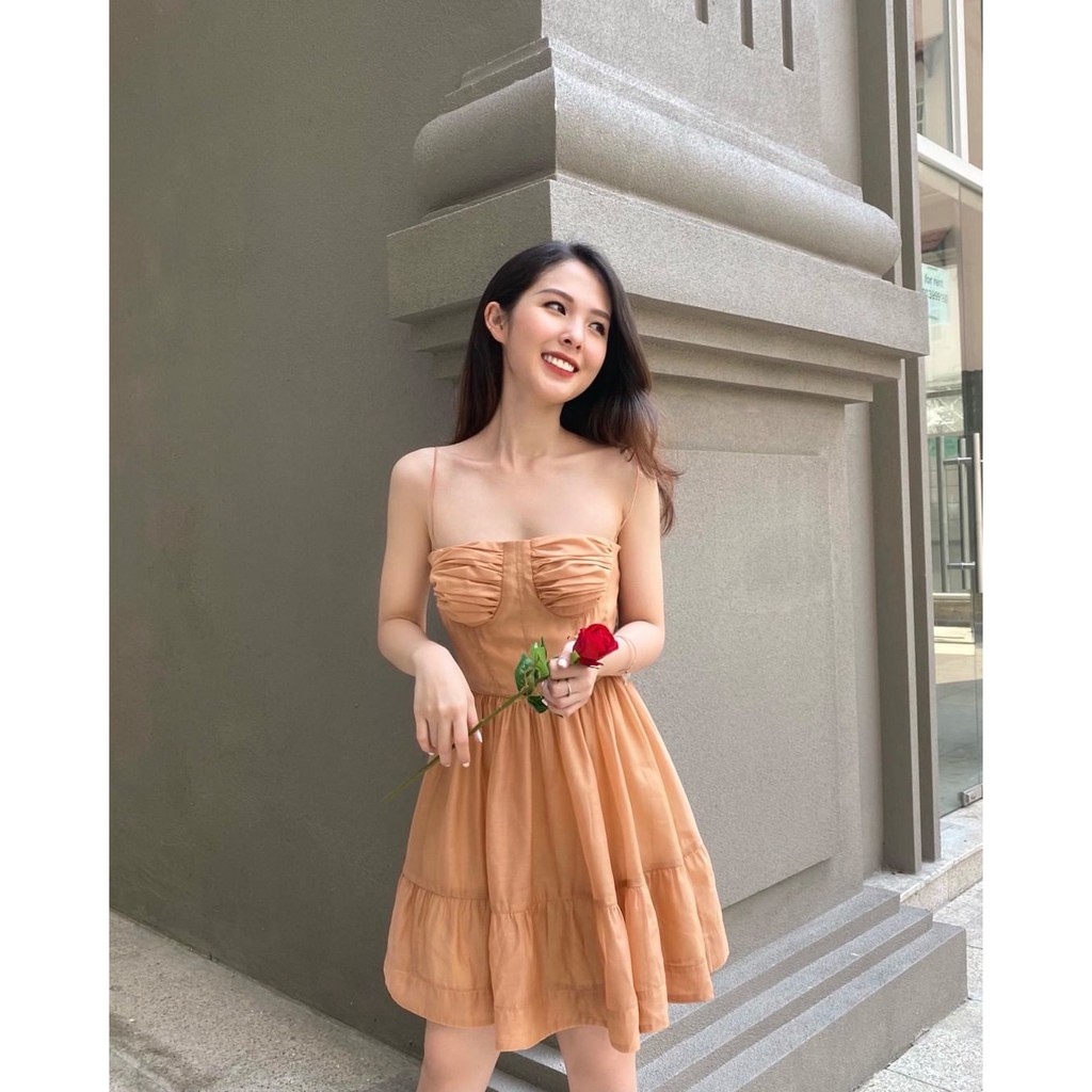 Đầm dai dây RECHIC babydoll xếp ly ngực Dulcie màu nâu