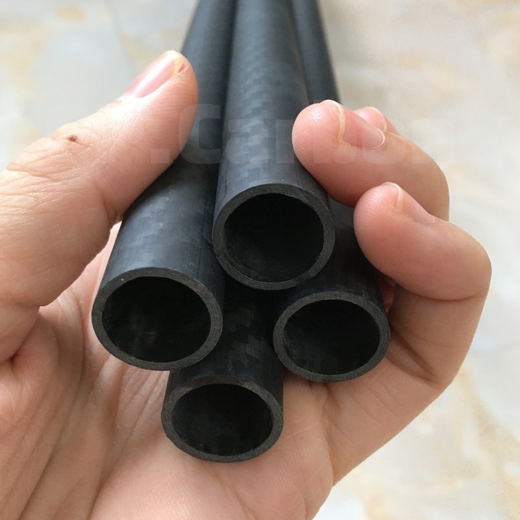 Ống carbon 3K rỗng dài 1 mét đường kính ngoài 17mm, đường kính trong 14mm
